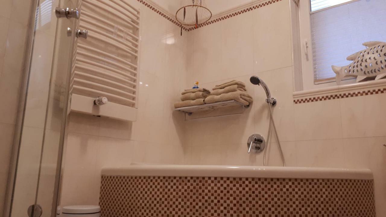 Ankerplatz Apartment Weener Ngoại thất bức ảnh